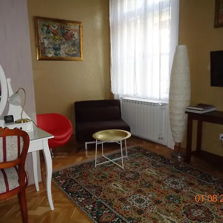 Διαμέρισμα Danube Serviced Apartments *