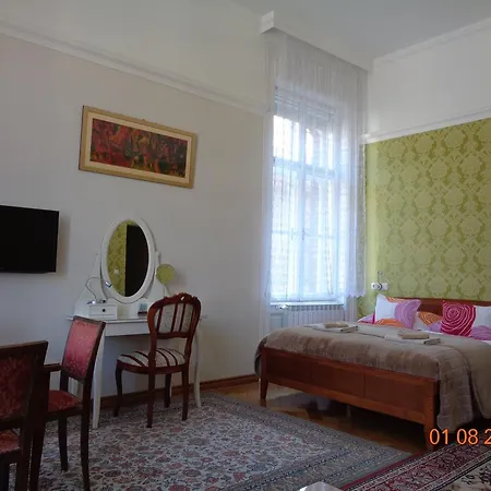 Διαμέρισμα Danube Serviced Apartments