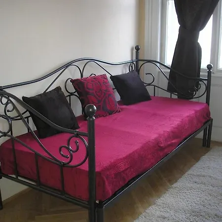 Danube Serviced Apartments Appartamento Budapest
