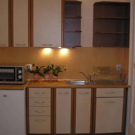 Danube Serviced Apartments 아파트 부다페스트