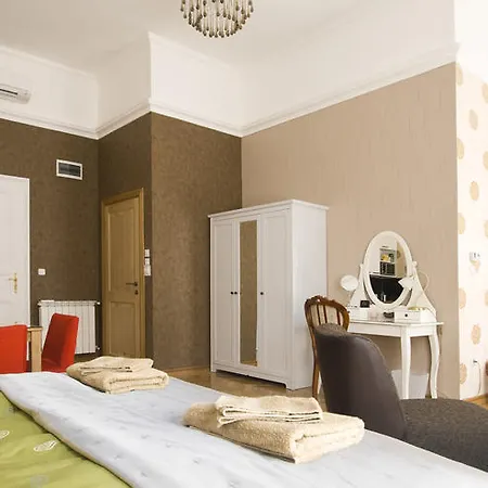 Appartamento Danube Serviced Apartments *